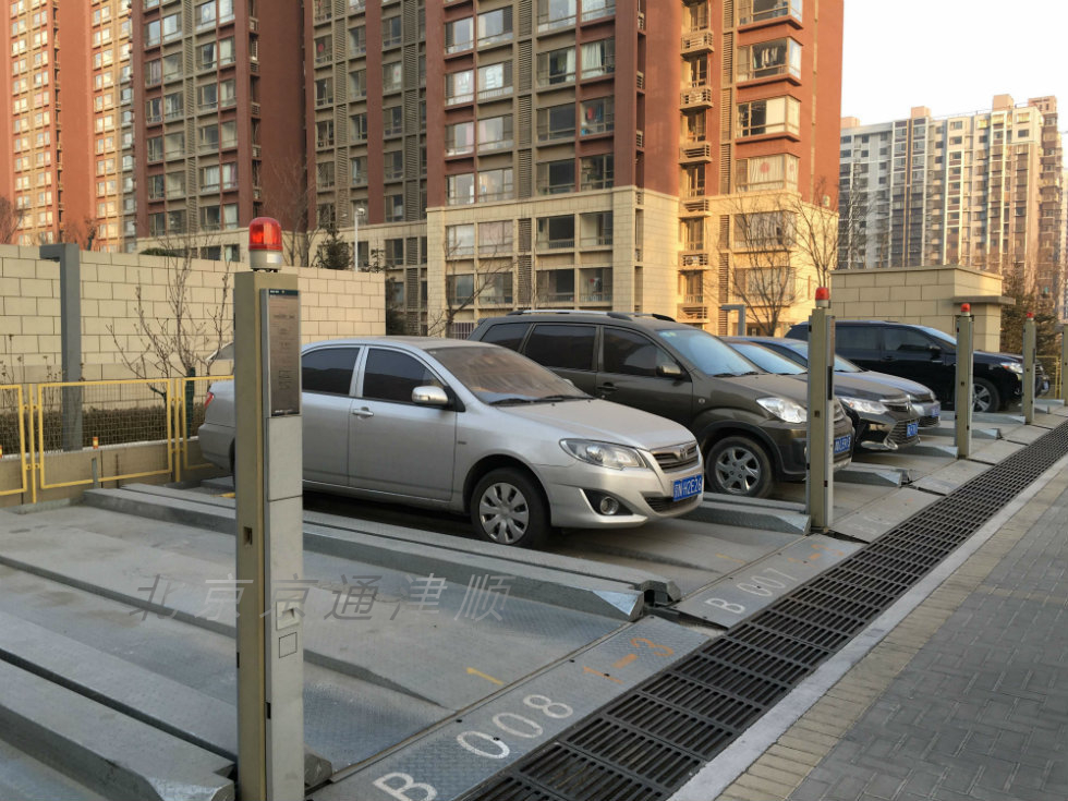 沉箱式簡易車庫 沉箱式簡易車庫